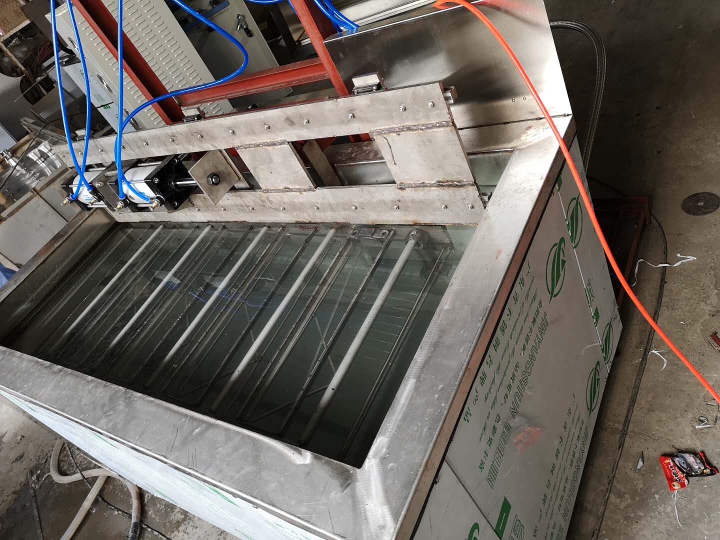 扶老二官网下载IOS設備水槽的大小及應用領域